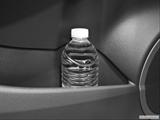  Cup holder prop (tertiary) photo